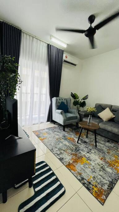 Klia Homestay Apartment - 2 Room Sepang Ngoại thất bức ảnh